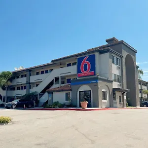 6 Ca Angeles Hotel